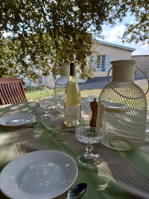 Entre Pierre Et Vigne - Charming Former Winery Farmhouse With Hot Tub & Swimming Pool Monestier  Bagian luar foto
